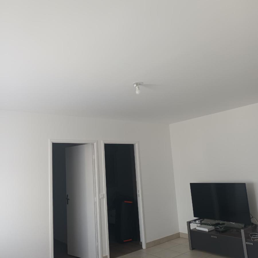 Appartamento Junior Brétigny-sur-Orge Esterno foto